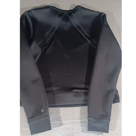 Fabletics Black Mesh Back Long Sleeve Workout Top Size M Activewear Athleisure - Picture 7 of 8